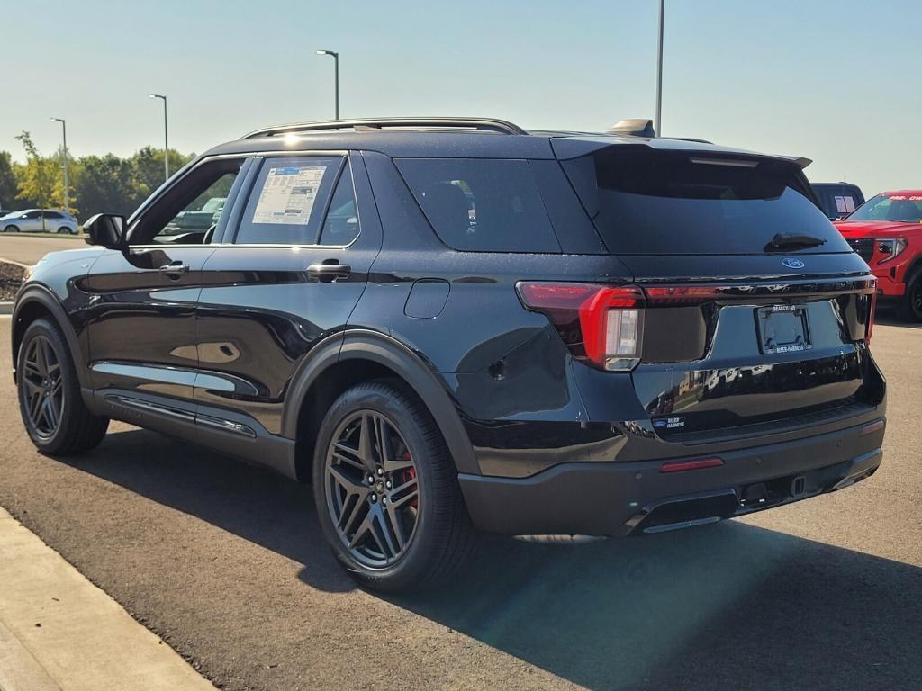 new 2025 Ford Explorer car, priced at $45,238