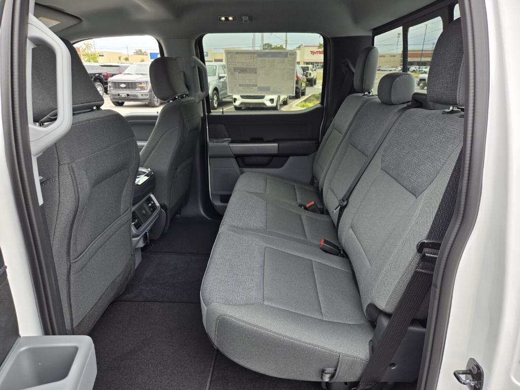 new 2025 Ford F-150 car, priced at $52,064