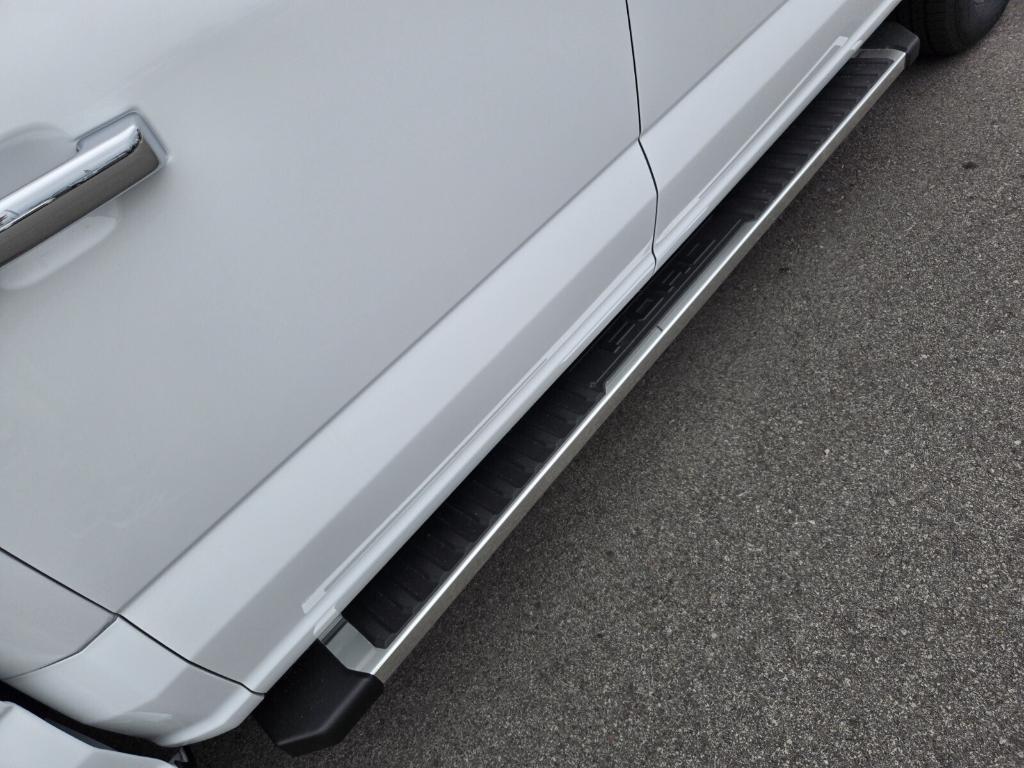 new 2025 Ford F-150 car, priced at $52,064