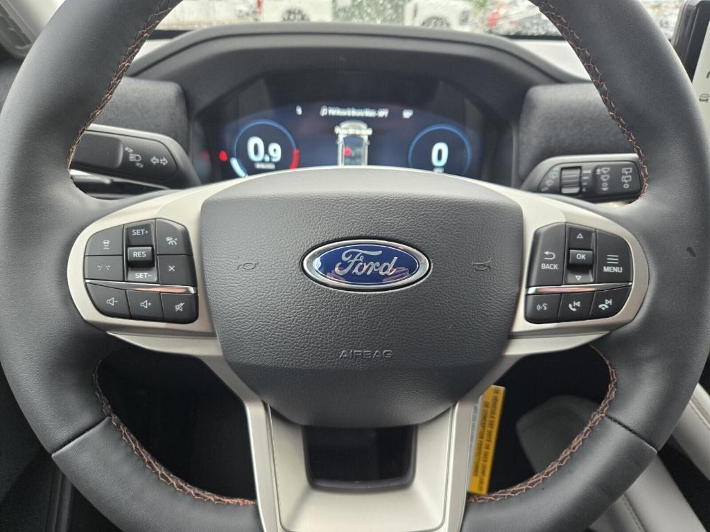 new 2025 Ford Explorer car, priced at $43,379
