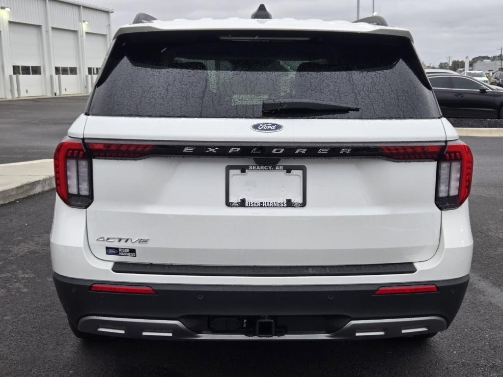 new 2025 Ford Explorer car, priced at $43,379