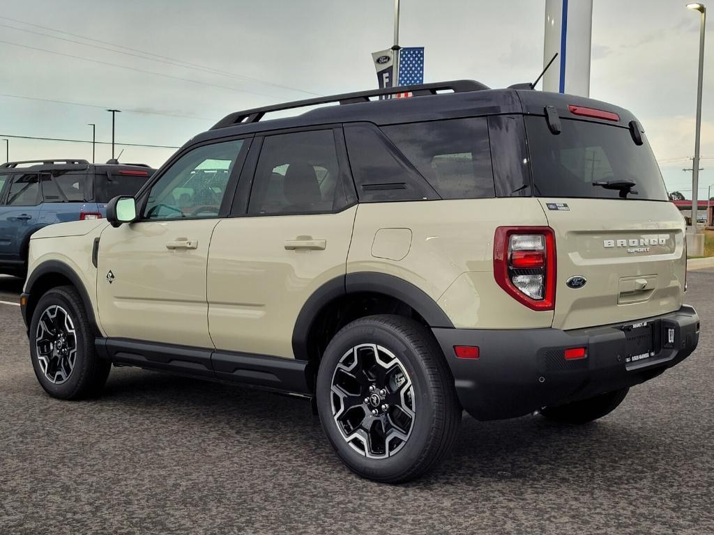 new 2025 Ford Bronco Sport car, priced at $37,445