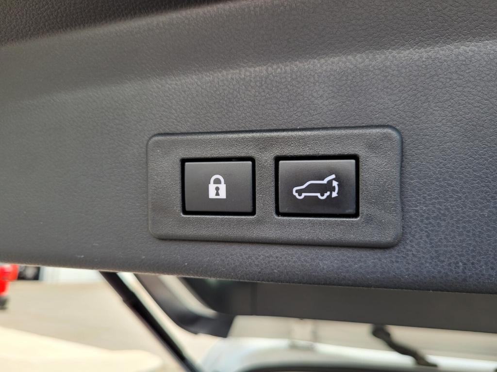 used 2023 Subaru Ascent car, priced at $30,990