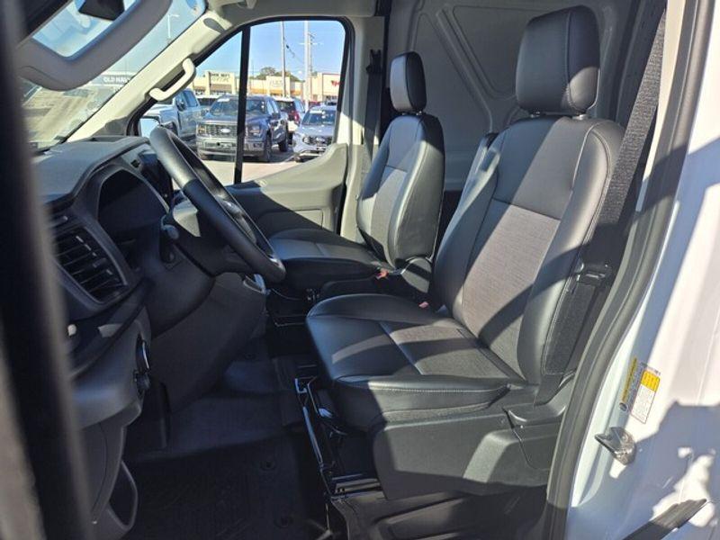 new 2026 Ford Transit-250 car