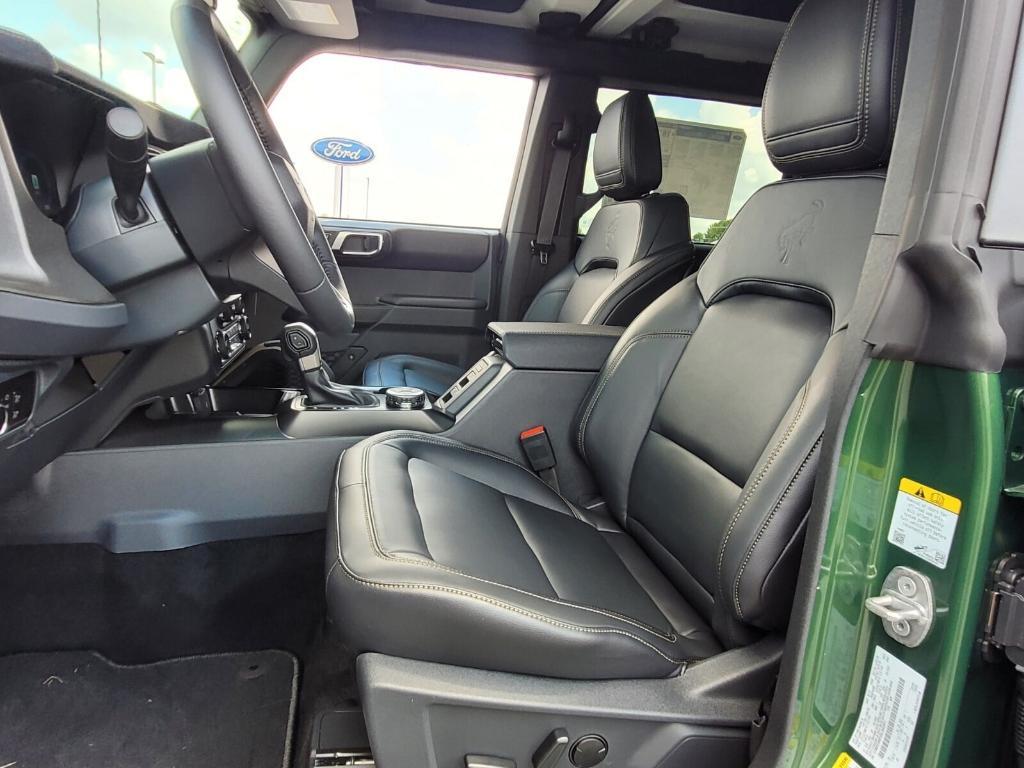 new 2025 Ford Bronco car, priced at $65,378