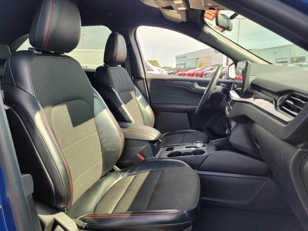 used 2023 Ford Escape car, priced at $24,990