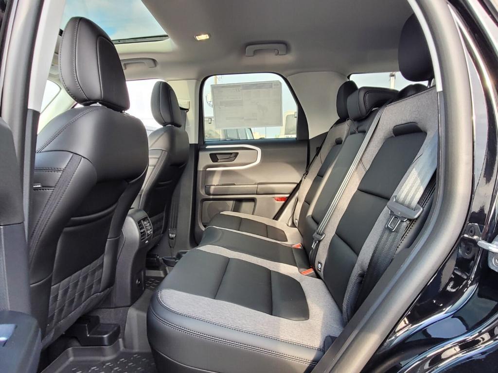 new 2025 Ford Bronco Sport car, priced at $33,758