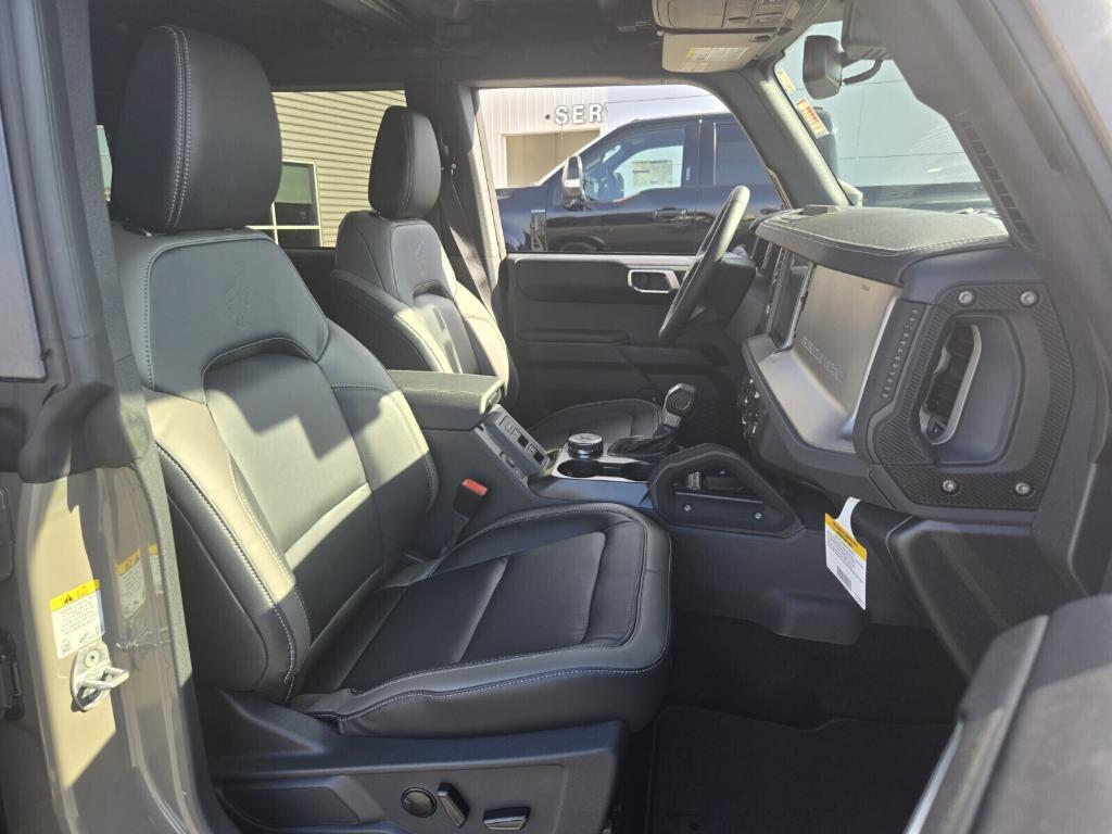 new 2025 Ford Bronco car, priced at $55,090