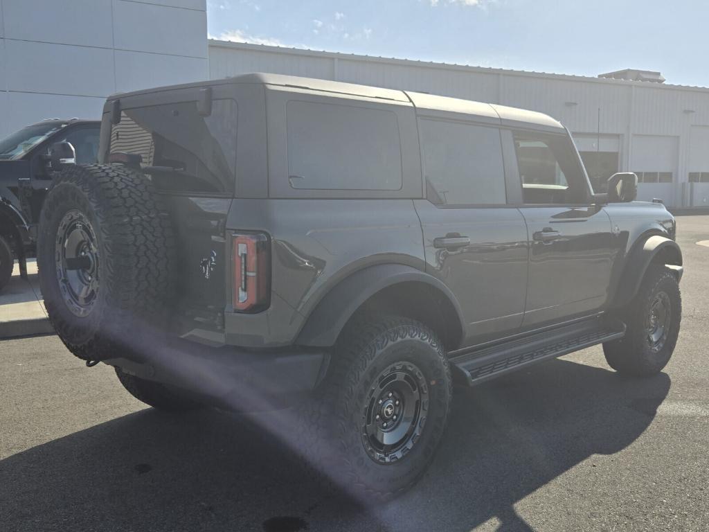 new 2025 Ford Bronco car, priced at $55,090