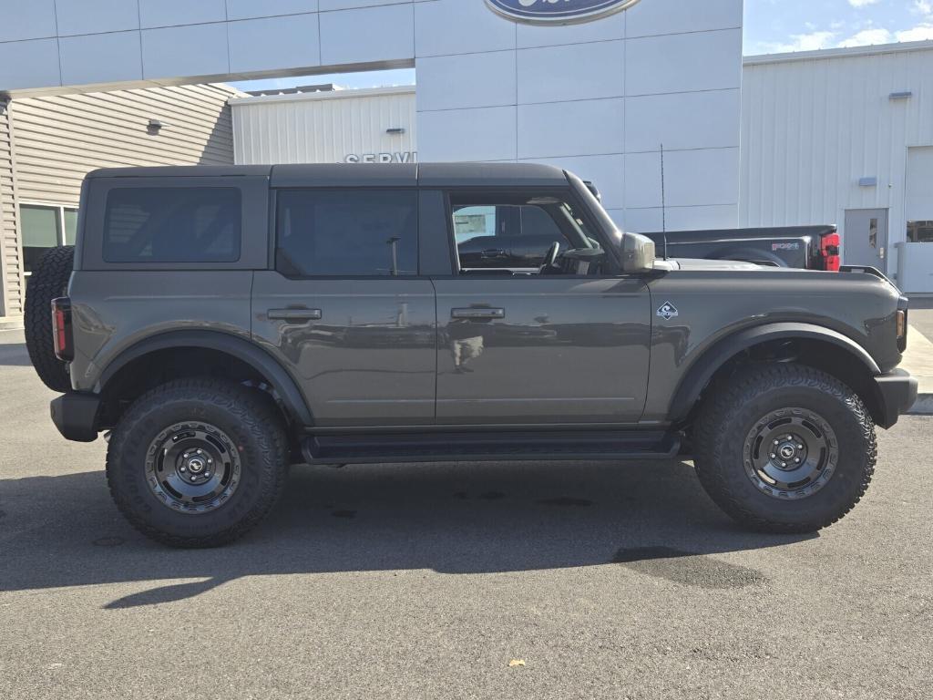 new 2025 Ford Bronco car, priced at $55,090