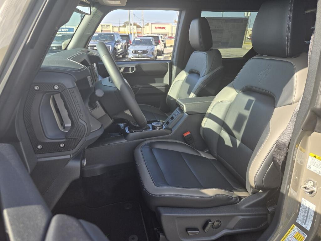 new 2025 Ford Bronco car, priced at $55,090