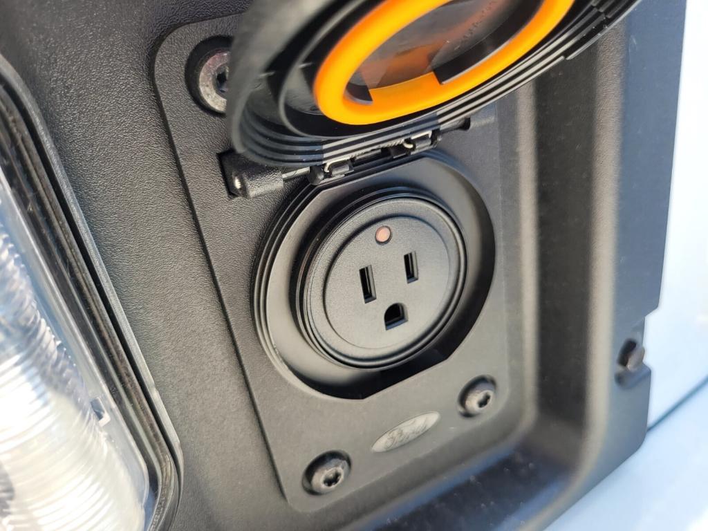 new 2025 Ford Maverick car, priced at $33,990