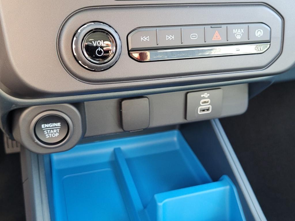 new 2025 Ford Maverick car, priced at $33,990