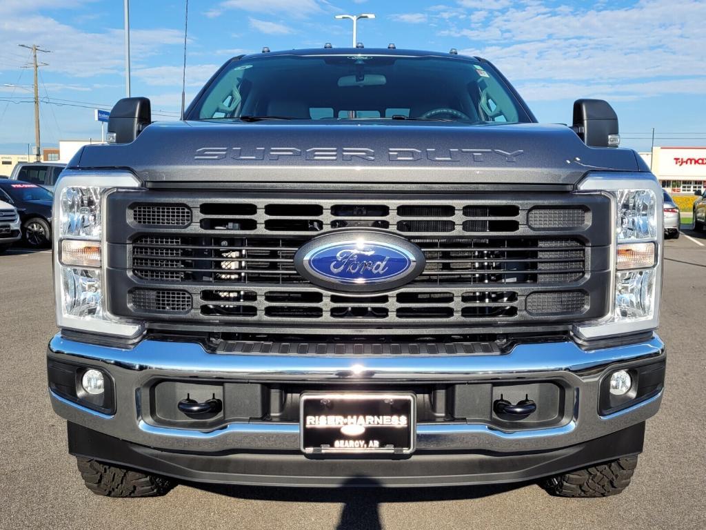 new 2025 Ford F-250 car, priced at $55,485
