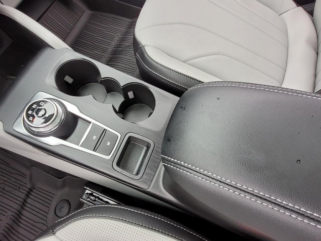 new 2025 Ford Escape car, priced at $39,618