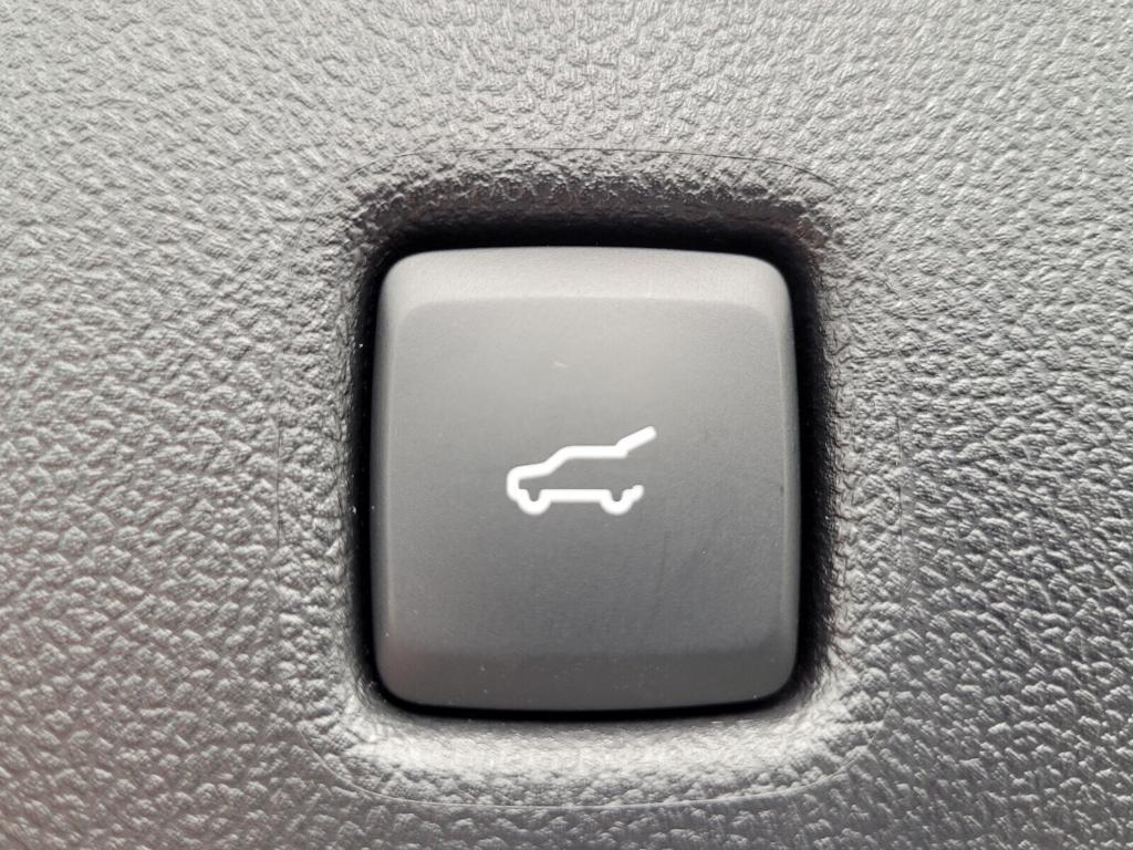 new 2025 Ford Escape car, priced at $39,618