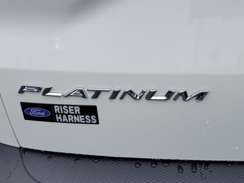 new 2025 Ford Escape car, priced at $39,618