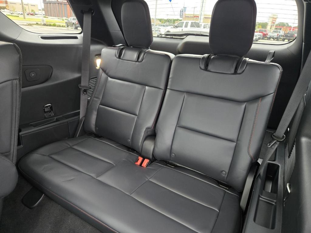 new 2025 Ford Explorer car, priced at $49,583