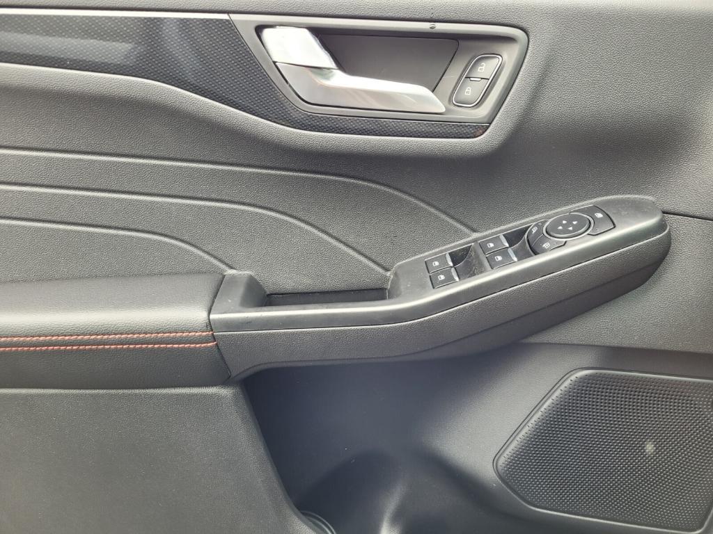 new 2025 Ford Escape car, priced at $33,967
