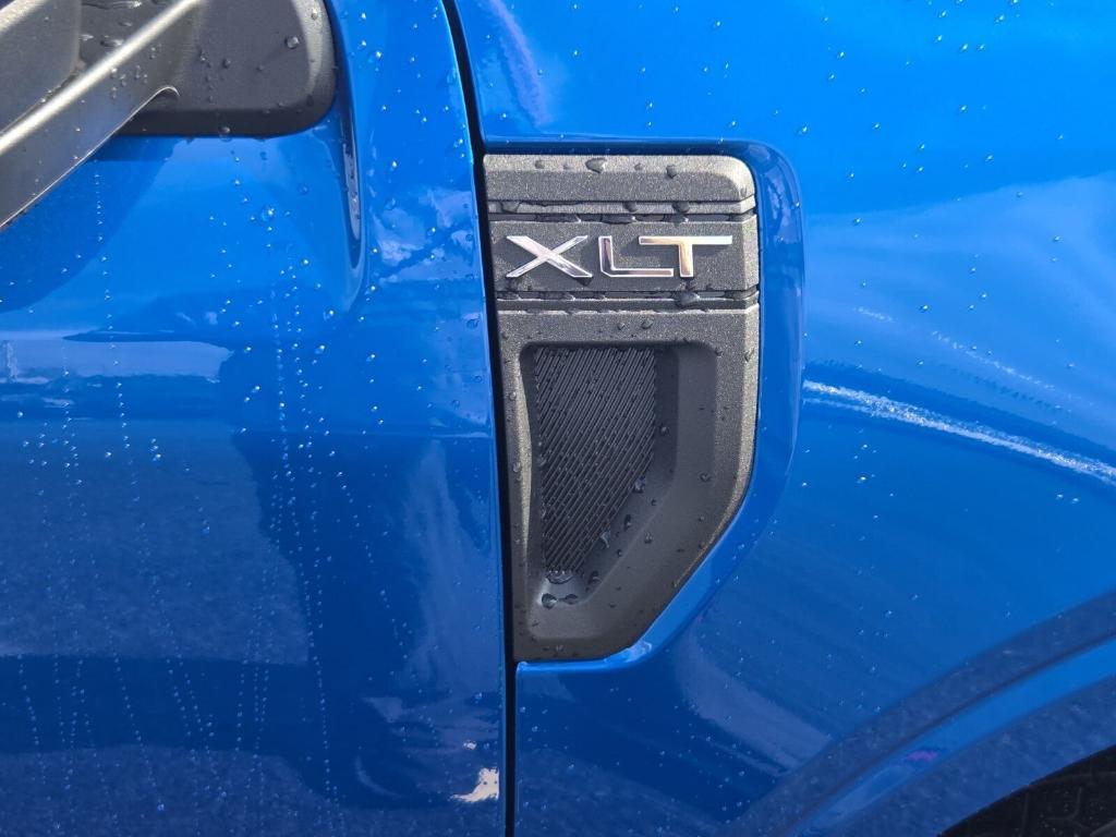 new 2025 Ford Maverick car, priced at $35,980