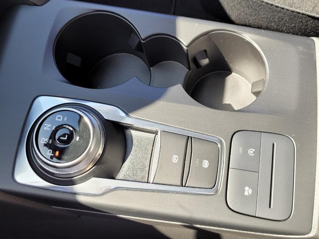 new 2025 Ford Escape car, priced at $28,673