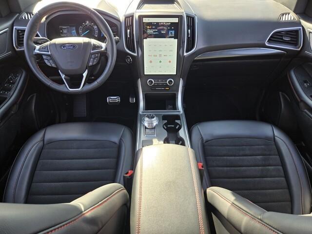 new 2024 Ford Edge car, priced at $32,990
