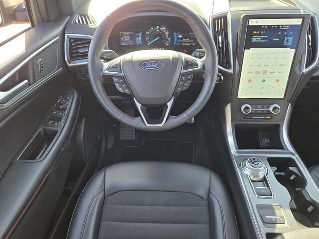 new 2024 Ford Edge car, priced at $32,990