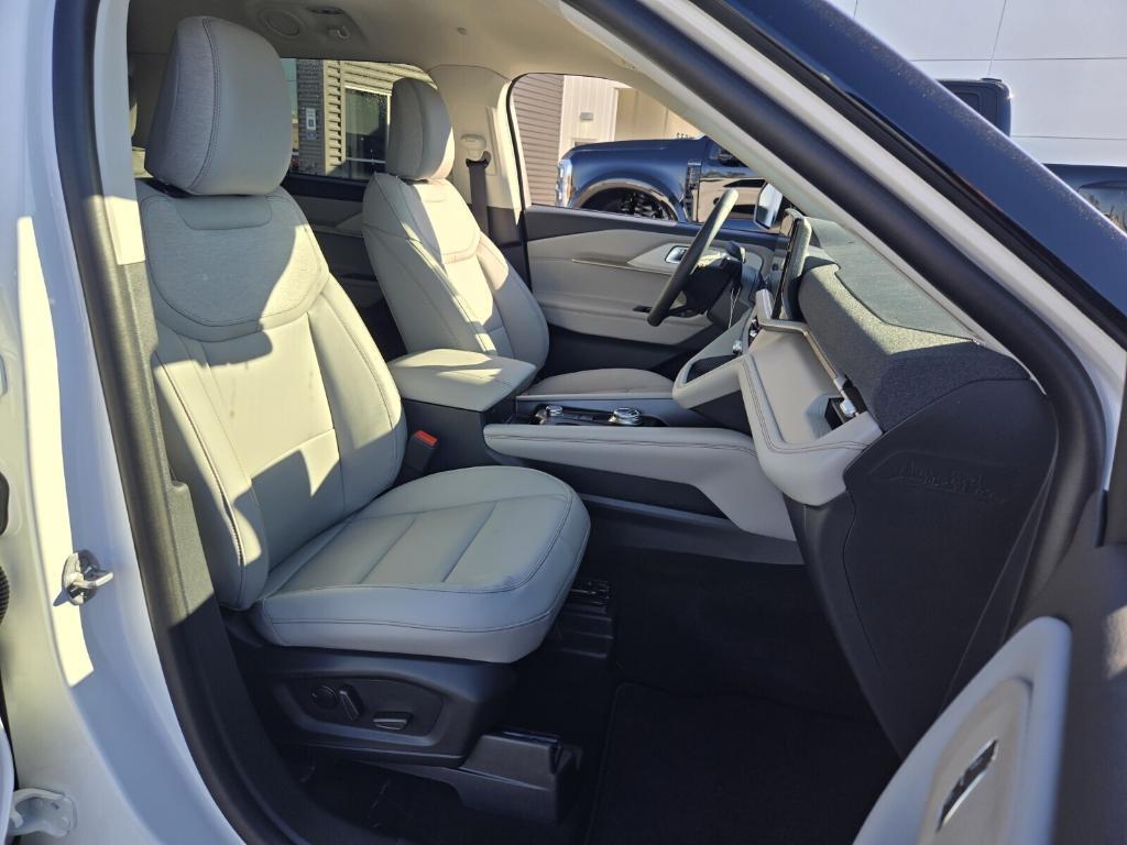 new 2026 Ford Explorer car, priced at $48,833