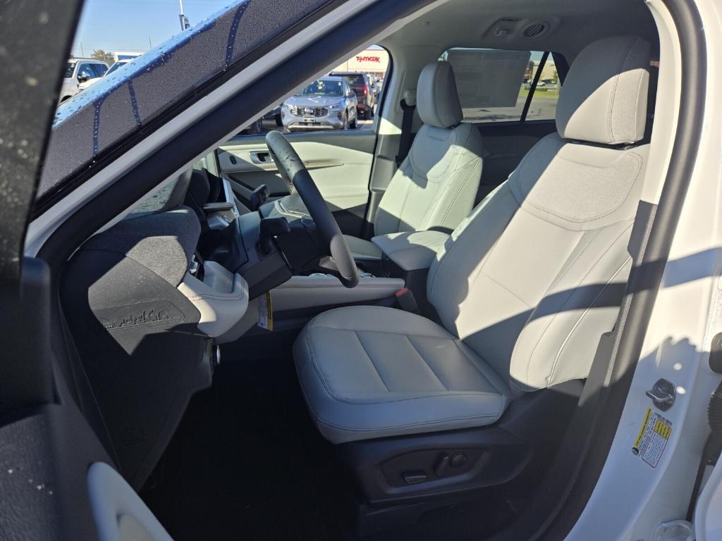 new 2026 Ford Explorer car, priced at $48,833