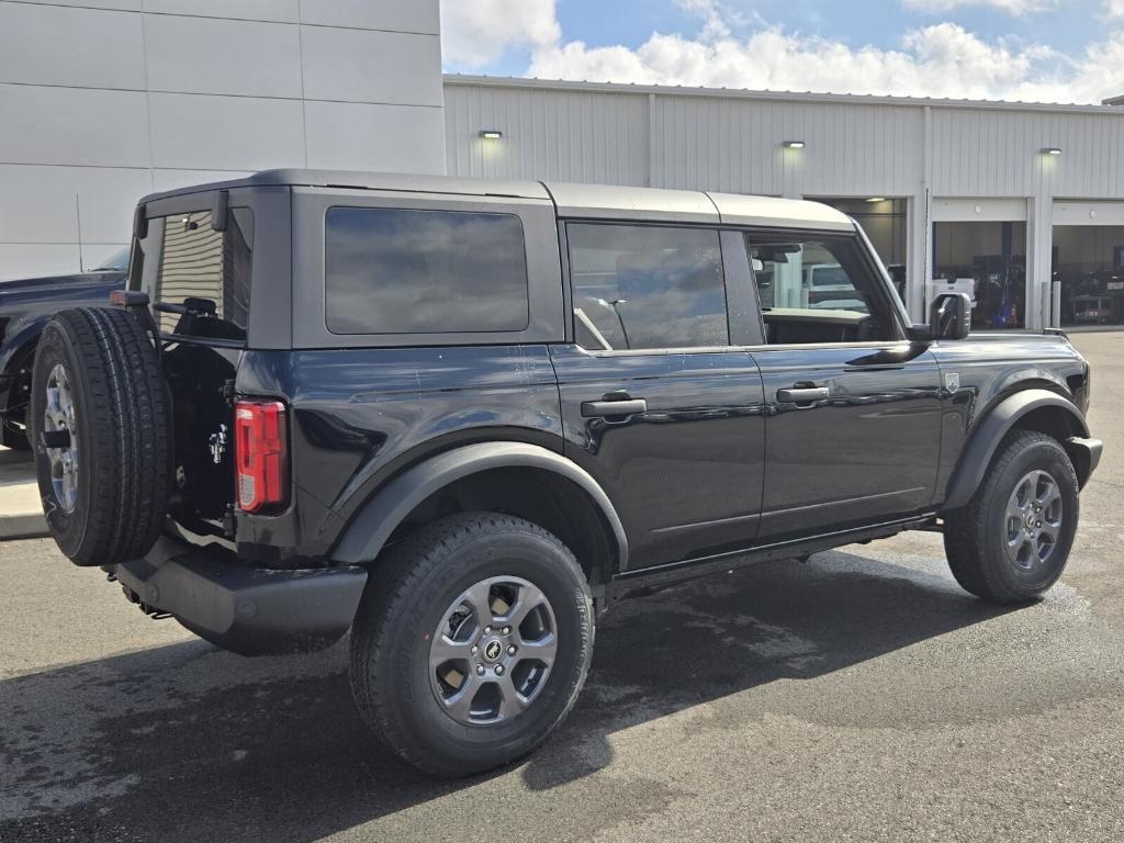 new 2025 Ford Bronco car, priced at $49,707