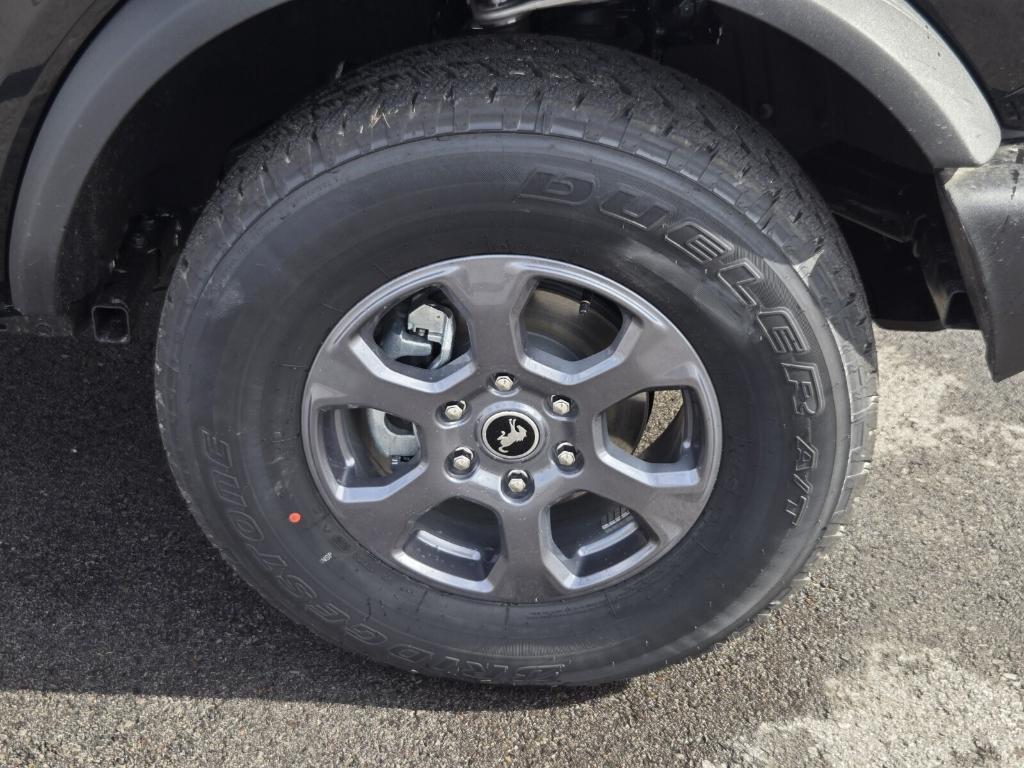 new 2025 Ford Bronco car, priced at $49,707