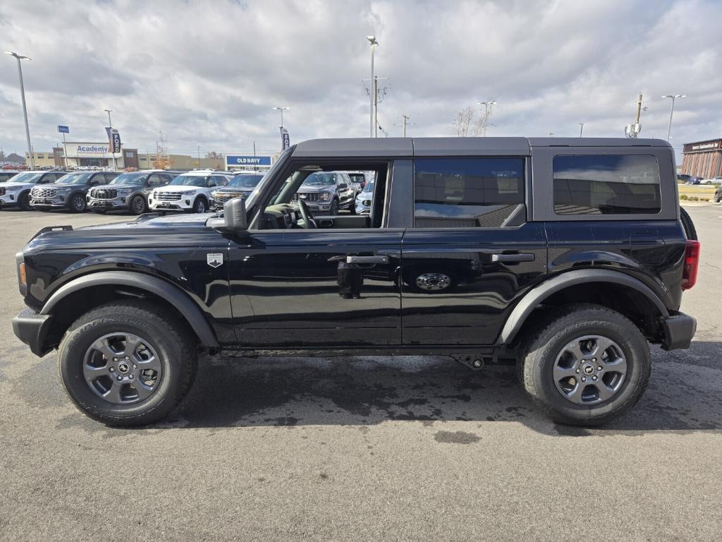 new 2025 Ford Bronco car, priced at $49,707
