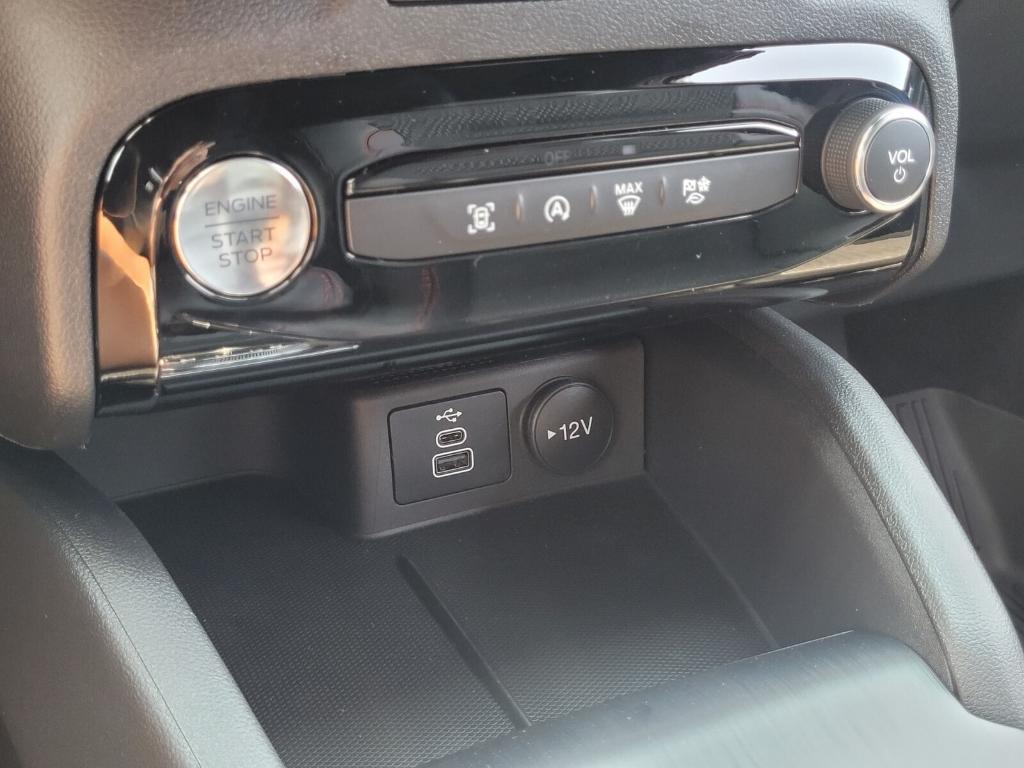 new 2025 Ford Escape car, priced at $30,490