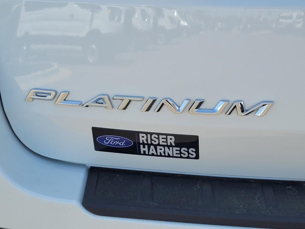 new 2025 Ford Explorer car, priced at $50,689