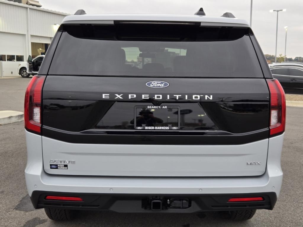 new 2025 Ford Expedition Max car, priced at $72,669