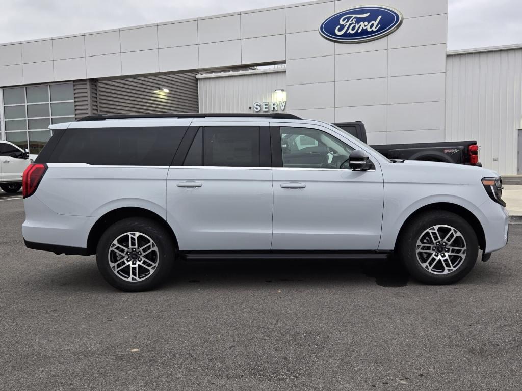 new 2025 Ford Expedition Max car, priced at $72,669