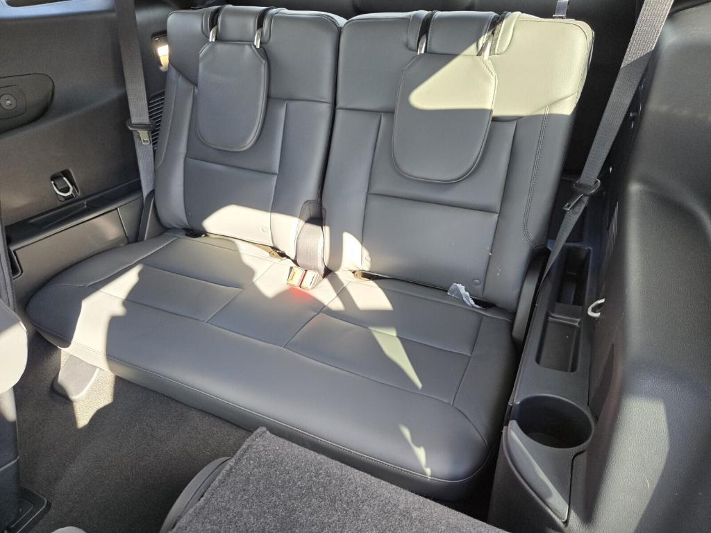 new 2025 Ford Explorer car, priced at $43,965