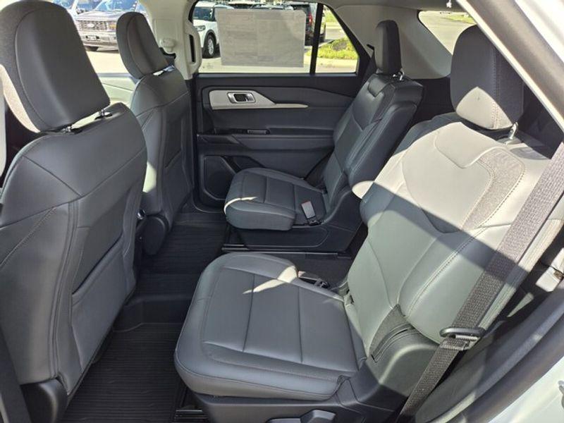 new 2025 Ford Explorer car, priced at $43,965
