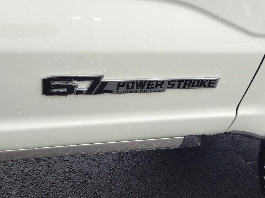 new 2025 Ford F-250 car, priced at $84,310