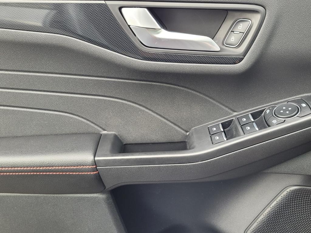 new 2025 Ford Escape car, priced at $31,614