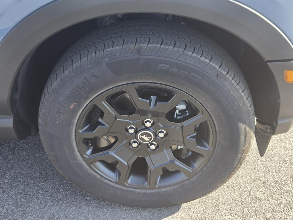 new 2025 Ford Bronco Sport car, priced at $37,496