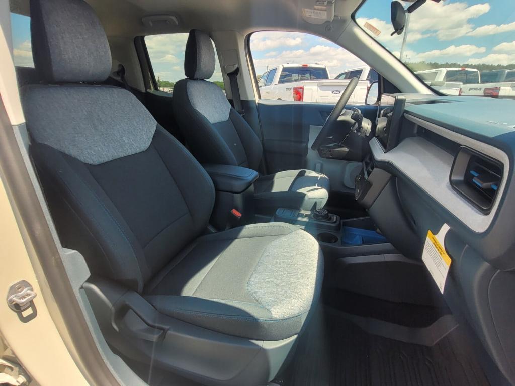 new 2025 Ford Maverick car, priced at $32,020
