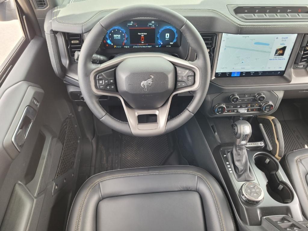 new 2025 Ford Bronco car, priced at $62,432