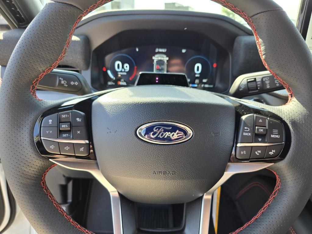 new 2025 Ford Explorer car, priced at $46,786