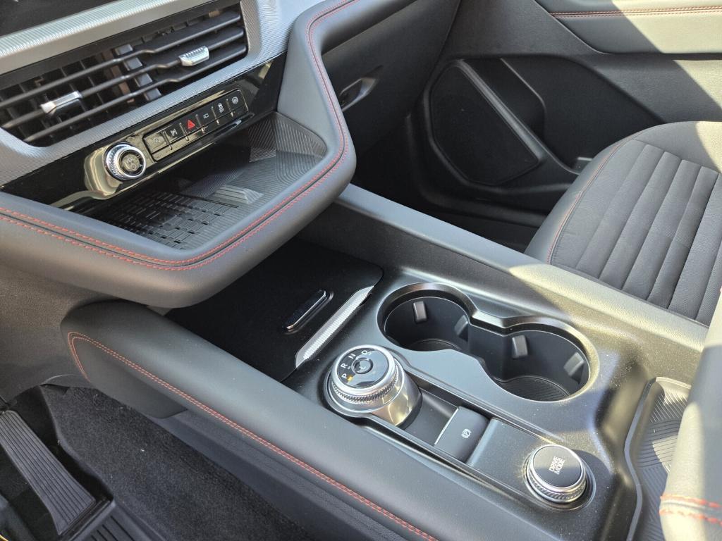 new 2025 Ford Explorer car, priced at $46,786