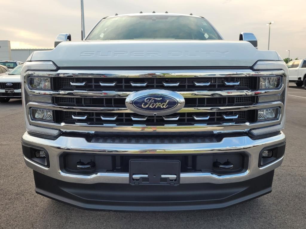 new 2025 Ford F-250 car, priced at $76,715