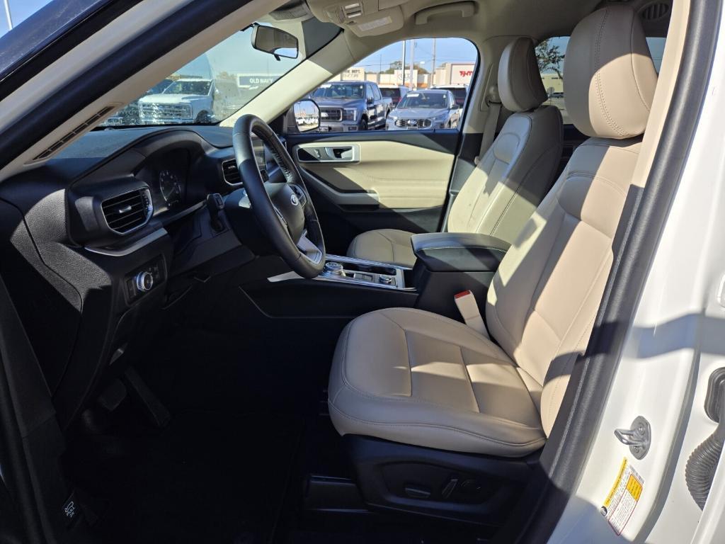 used 2022 Ford Explorer car, priced at $34,990