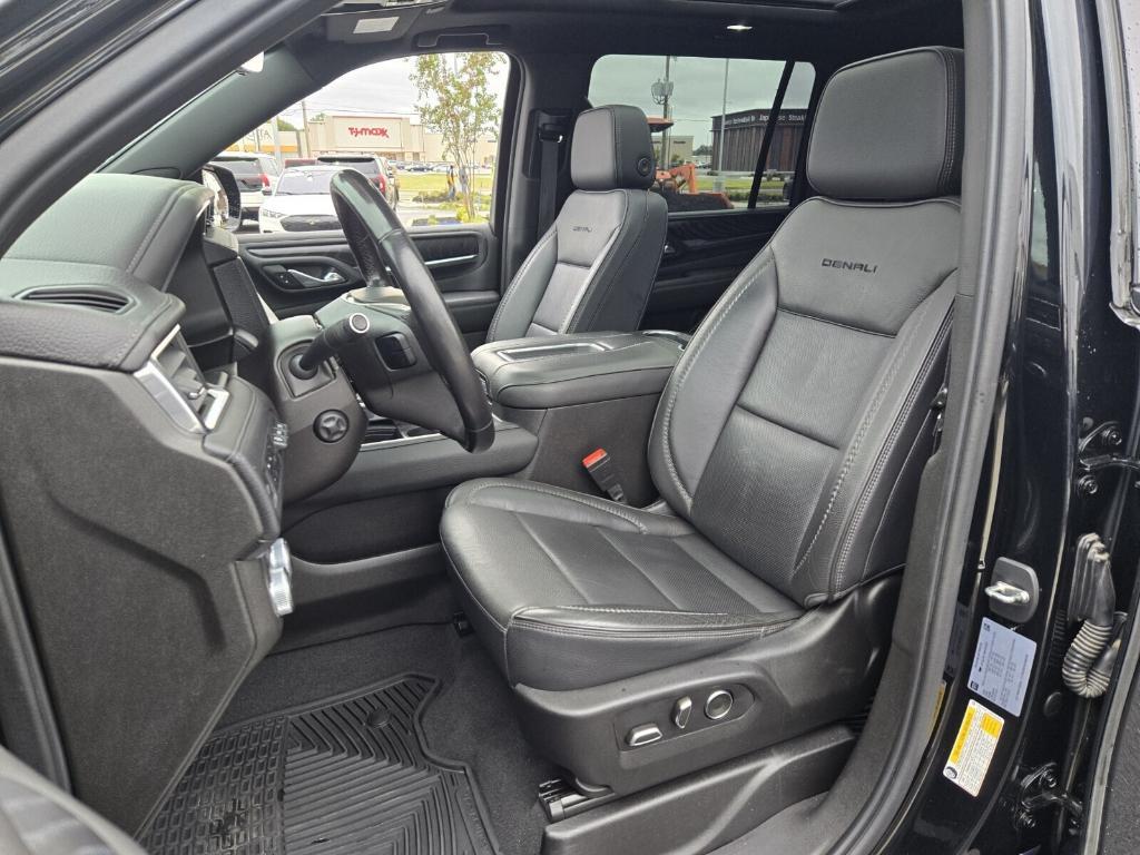 used 2021 GMC Yukon XL car, priced at $46,990