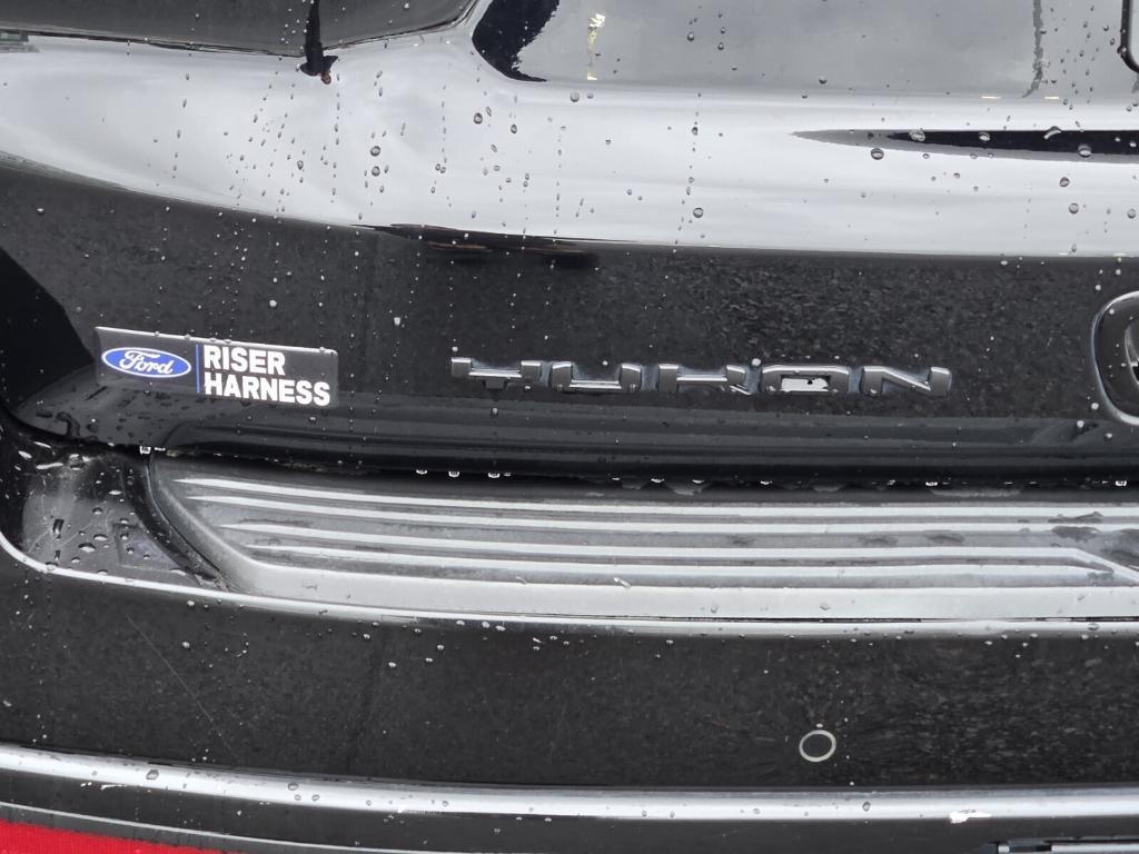 used 2021 GMC Yukon XL car, priced at $46,990