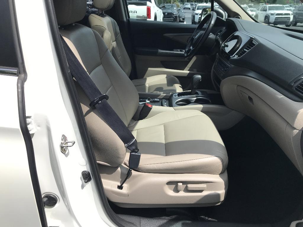 used 2019 Honda Pilot car, priced at $21,881